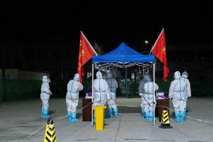广州正式启用琶洲方舱医院,正面临三年来最严峻疫情