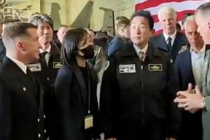 岸田文雄突然问美军中国最新航母战力,美军回答