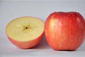 【懒人必学苹果减肥法三天瘦8斤】苹果减肥的正确方法_亲亲宝贝网